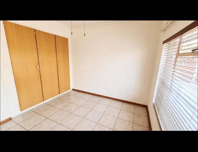 2 BEDROOM TOWNHOUSE FOR SALE IN RUSTENBURG CENTRAL